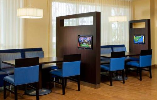 courtyard-marriott-fort-lauderdale-business-center