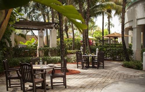 Courtyard Marriott Fort Lauderdale Aiport / Cruise Port courtyard