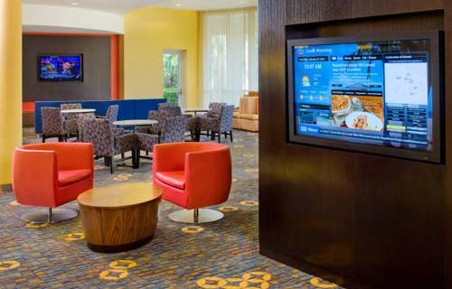 Courtyard Marriott Fort Lauderdale Aiport / Cruise Port lounge