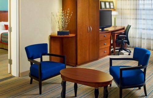 Courtyard Marriott Fort Lauderdale Aiport / Cruise Port suite